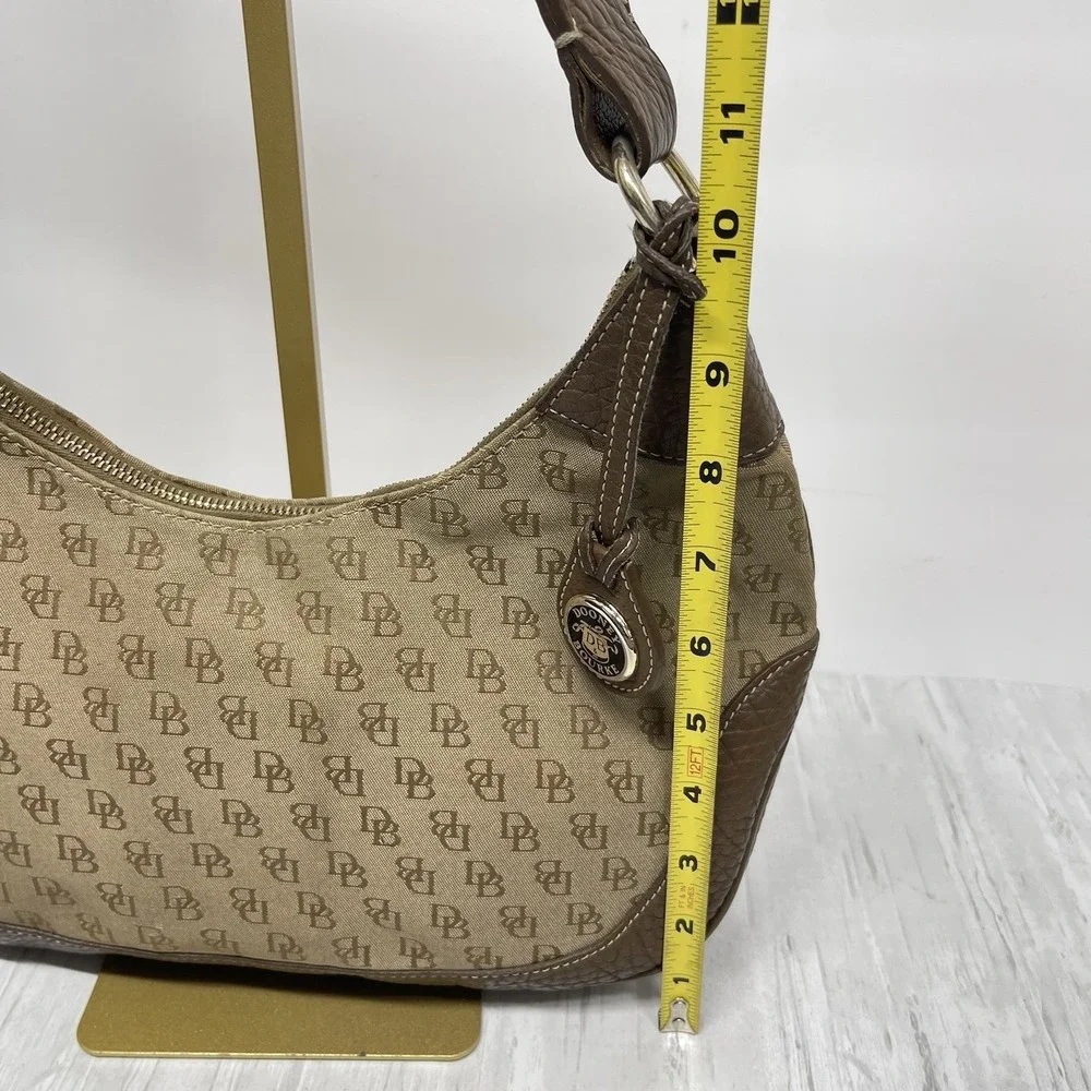 Vintage Dooney & Bourke Signature Canvas & Leather Shoulder Hobo Bag‎ Kaki Brown
